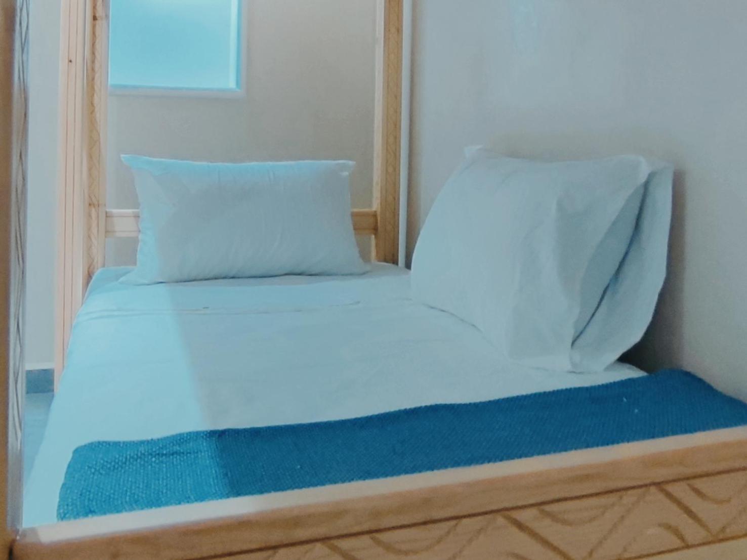Tayyurt Surf Camp Tamraght Aourir Hostel Imi Mikki Cameră foto